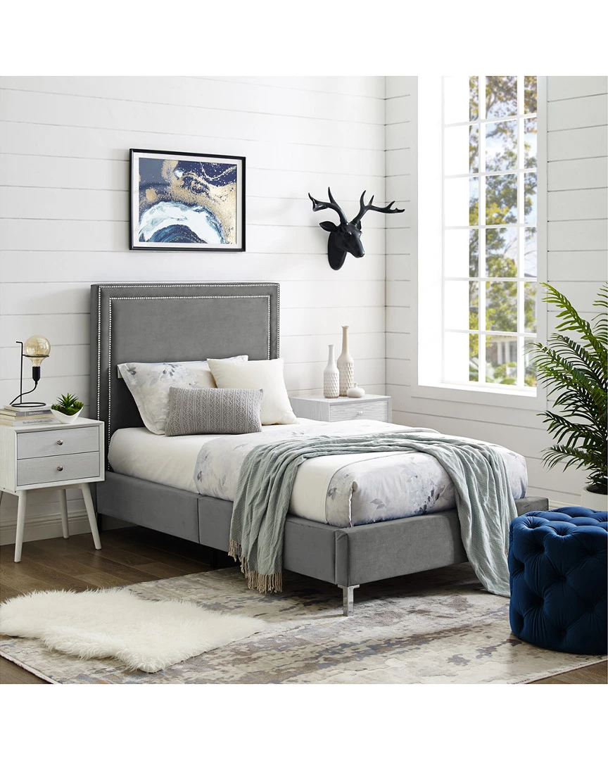 Inspired Home Valentina Velvet Platform Bed Beds & Headboards - Image 2