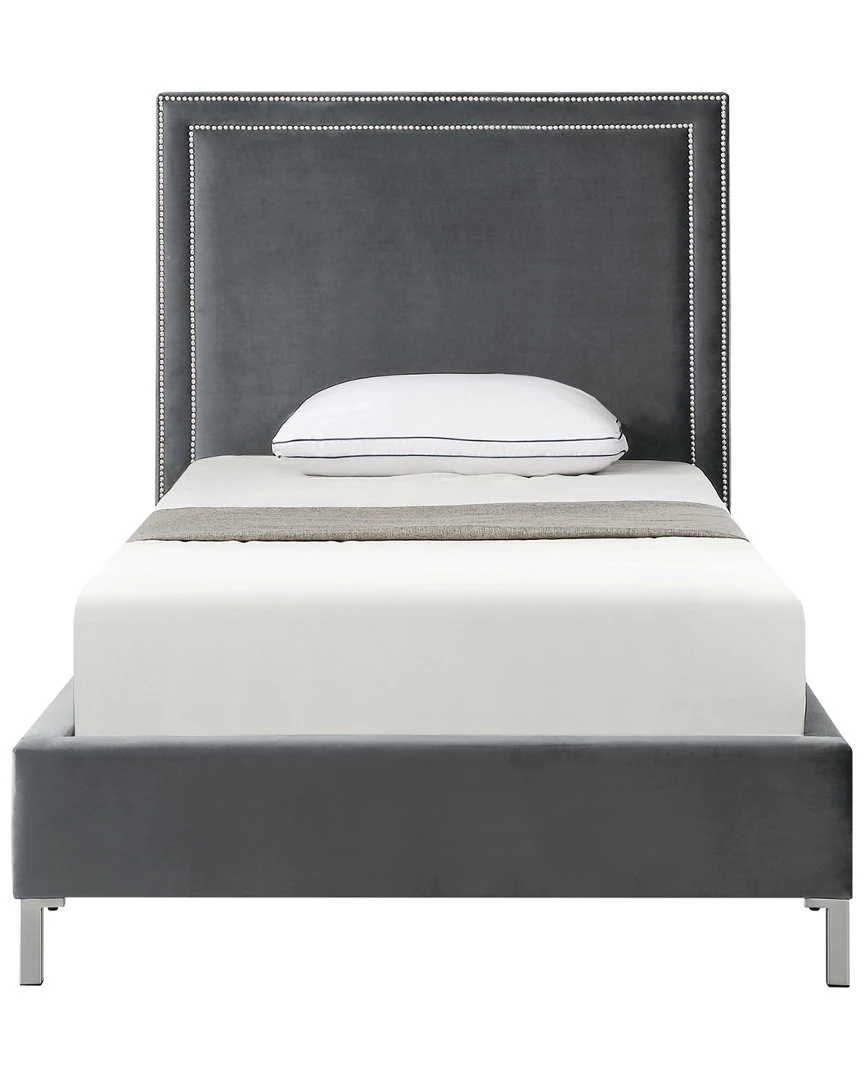 Inspired Home Valentina Velvet Platform Bed Beds & Headboards - Image 3